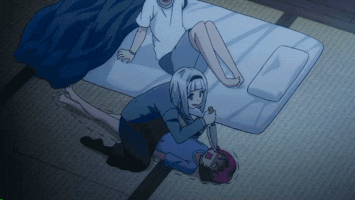 月黑风高，请小心这些妹子的夜袭！